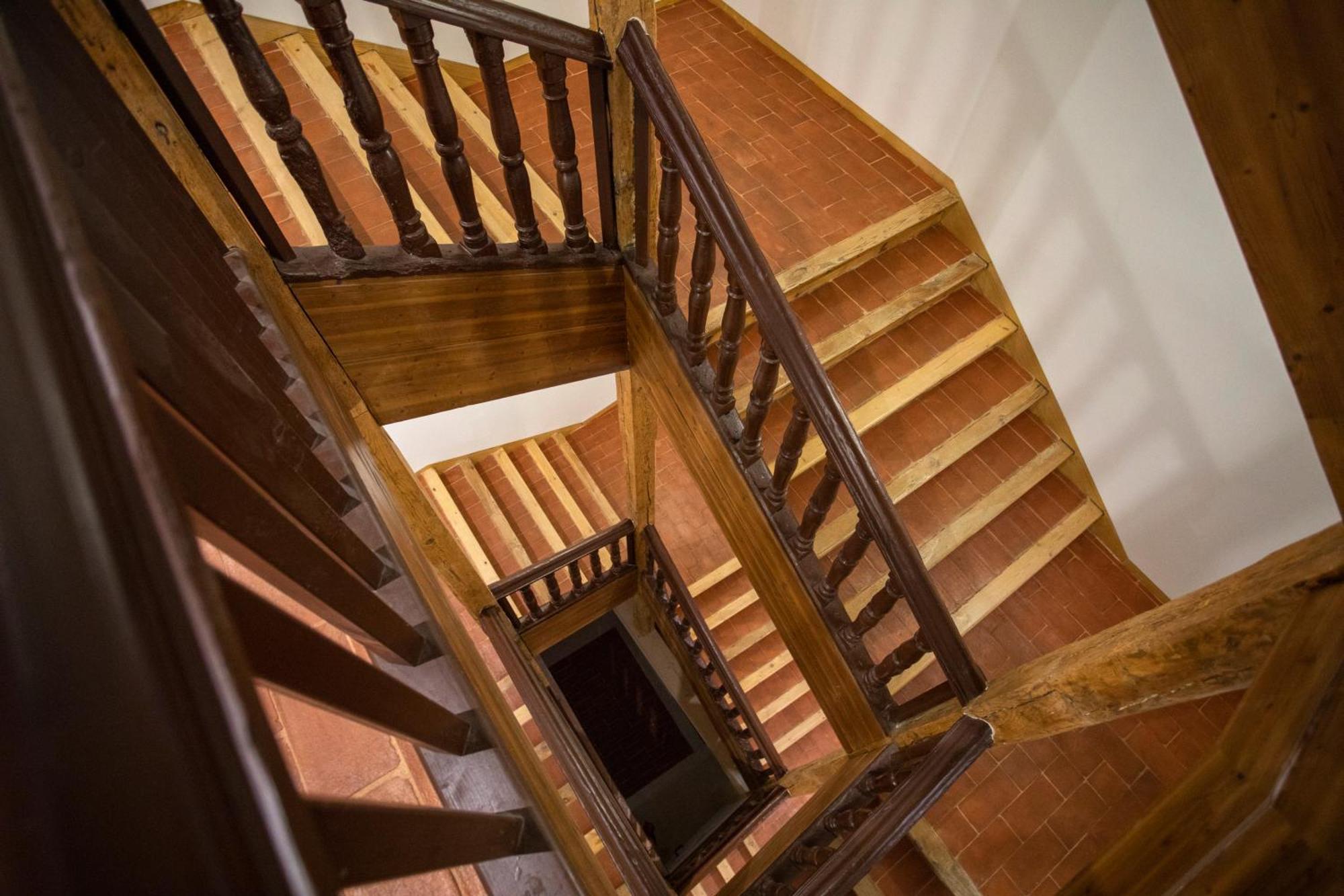 El Capricho De Claudia_ Apartamentos Burgos Catedral מראה חיצוני תמונה
